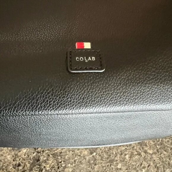 Colab Cruise Port Black Shoulder Bag Crossbody NWT - Picture 10 of 14